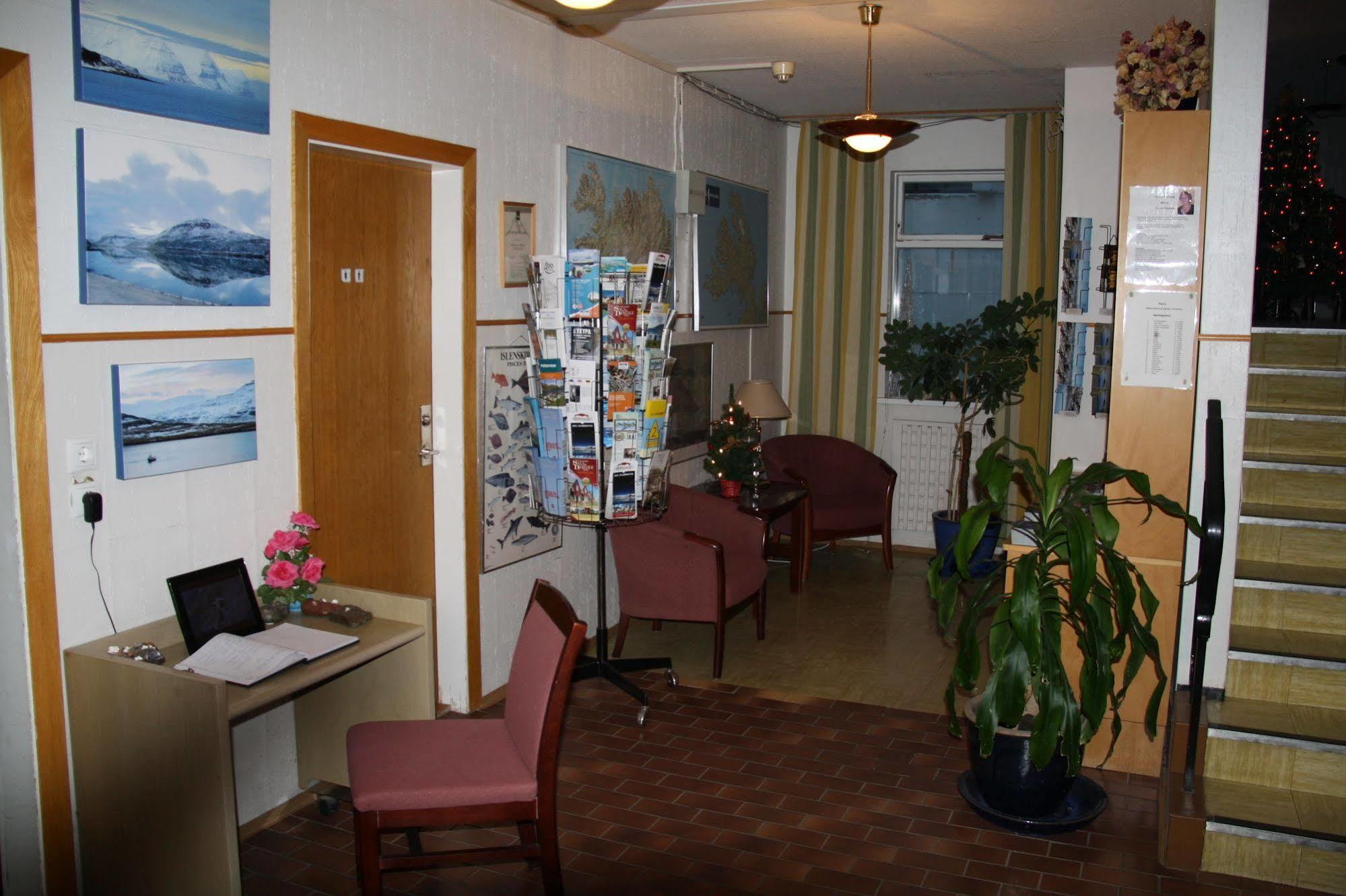Reykjanes Hostel Dış mekan fotoğraf